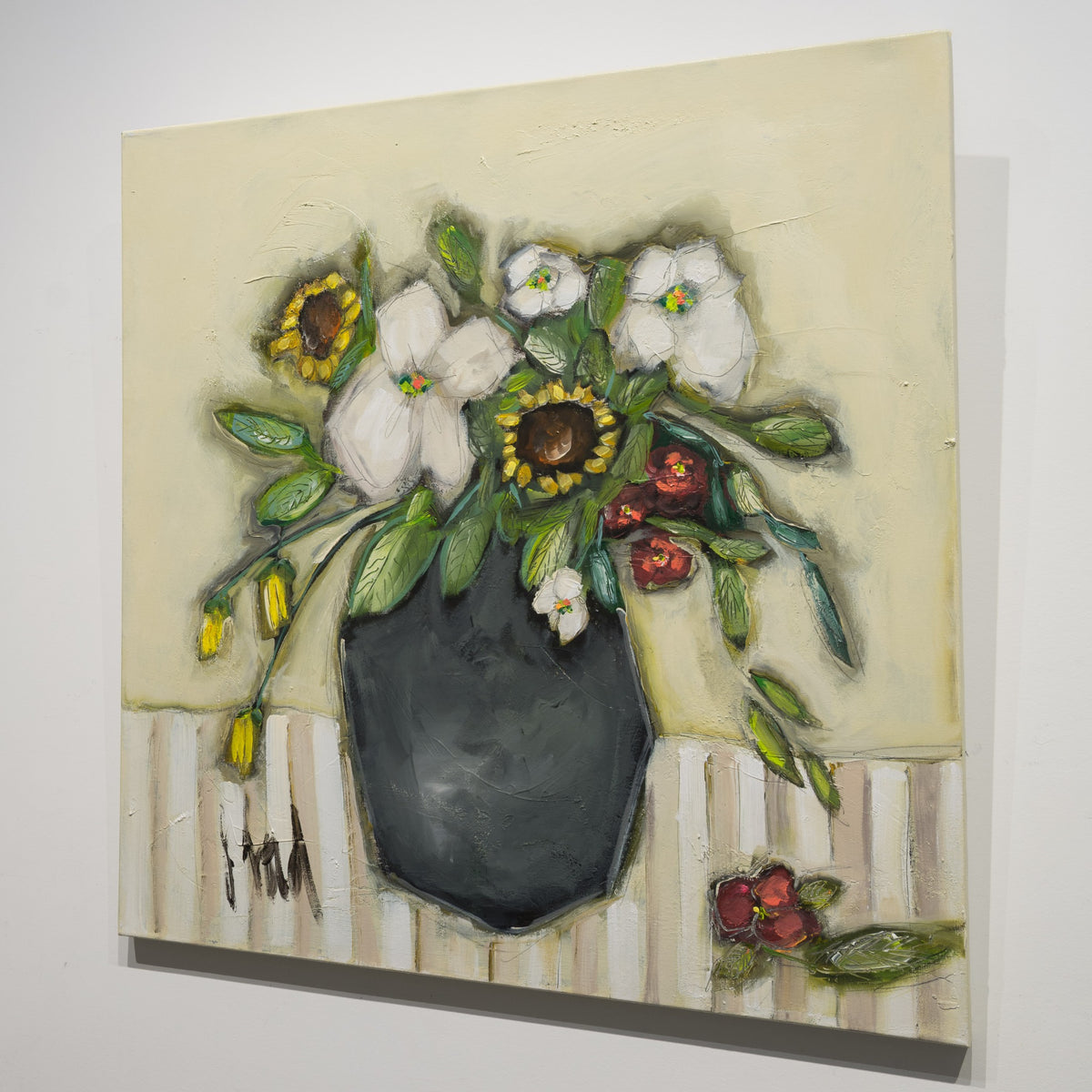 Angled gallery view of Fleurs de Campagne by Josée Lord, showing the ¾-inch gallery-stretched canvas and finished black edge.
